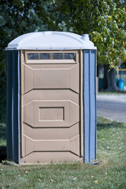 Portable Toilet Options We Offer in Yoe, PA